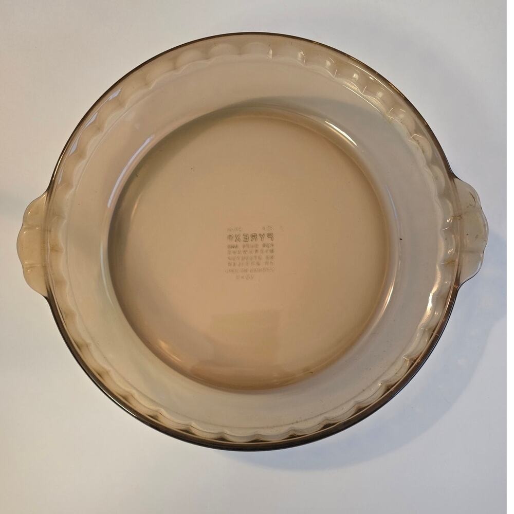 Vintage PYREX‎ #229 Amber Crimp Edge Glass Deep Pie Dish Round 10 x 2 Inch USA